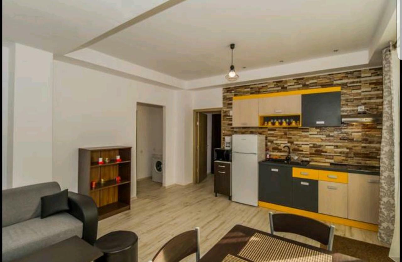 Apartament Andra โปยานาบราซอฟ ภายนอก รูปภาพ
